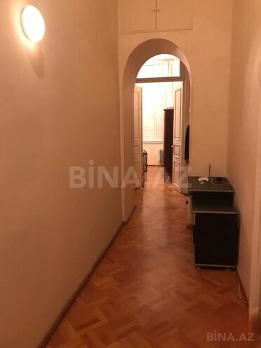 Satılır 3 otaqlı köhnə tikili 106 m², Sahil m., photo 13 from 17