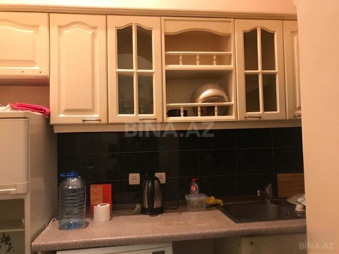 Satılır 3 otaqlı köhnə tikili 106 m², Sahil m., photo 14 from 17
