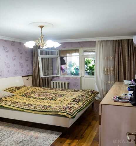 Satılır 5 otaqlı köhnə tikili 120 m², Xalqlar Dostluğu m., photo 3 from 6