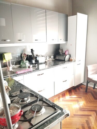 Satılır 3 otaqlı köhnə tikili 75 m², Elmlər Akademiyası m., photo 20 from 25