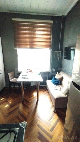 Satılır 3 otaqlı köhnə tikili 75 m², Elmlər Akademiyası m., photo 18 from 25