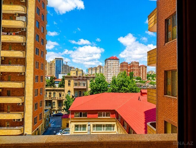 Продаётся 5-комн. новостройка 240 м², м. Низами, photo 4 from 27