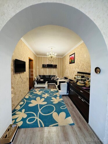 Satılır 4 otaqlı həyət evi/bağ evi 120 m², 7-ci mikrorayon q., photo 1 from 25