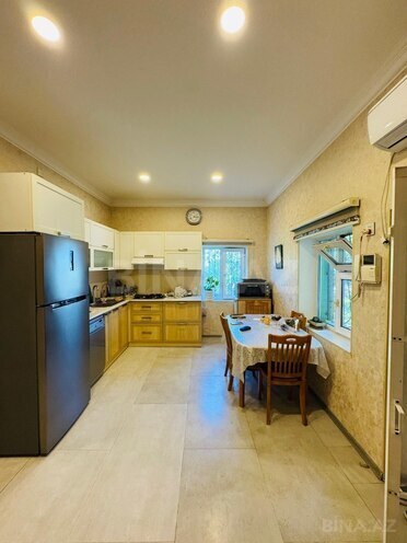 Satılır 4 otaqlı həyət evi/bağ evi 120 m², 7-ci mikrorayon q., photo 4 from 25