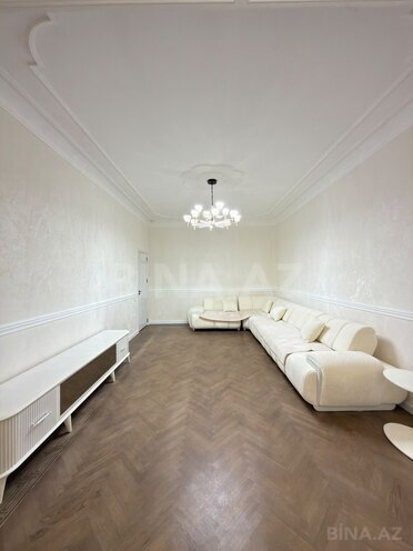 Продаётся 3-комн. новостройка 86 м², м. Низами, photo 3 from 13
