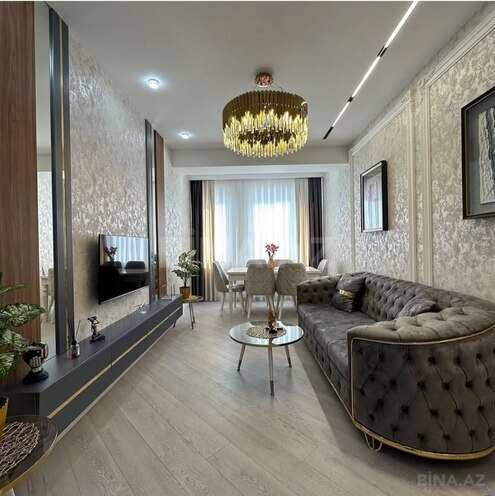 Продаётся 2-комн. новостройка 52 м², м. Иншаатчылар, photo 1 from 7