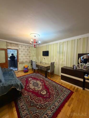 Satılır 4 otaqlı köhnə tikili 90 m², Qara Qarayev m., photo 1 from 14