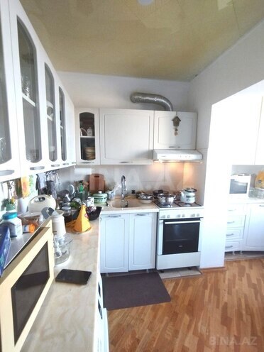 Satılır 4 otaqlı köhnə tikili 110 m², İnşaatçılar m., photo 14 from 29