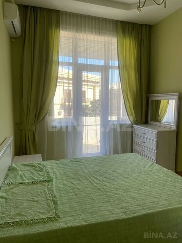 Сдаётся 3-комн. вторичка 140 м², м. Ичеришехер, photo 8 from 15