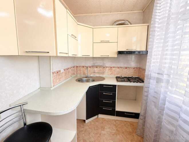 Сдаётся 3-комн. вторичка 50 м², м. Нефтчиляр, photo 7 from 10