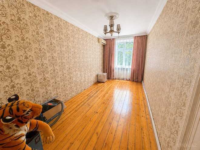Сдаётся 3-комн. вторичка 50 м², м. Нефтчиляр, photo 5 from 10