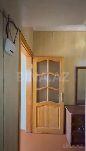Продаётся 2-комн. вторичка 35 м², м. Иншаатчылар, photo 5 from 12