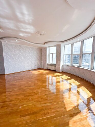 Продаётся 3-комн. новостройка 160 м², м. Элмляр Академиясы, photo 4 from 25
