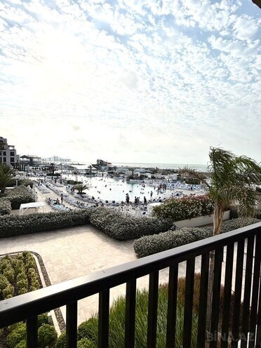 Сдаётся 2-комн. новостройка 93 м², пос. Sea Breeze, photo 1 from 15