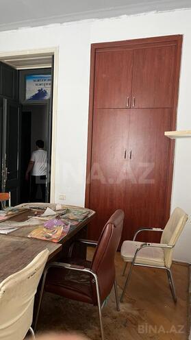 Продаётся 3-комн. вторичка 120 м², м. Ичеришехер, photo 9 from 12