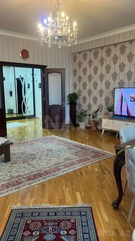 Сдаётся 3-комн. новостройка 150 м², м. 8 ноября, photo 7 from 30