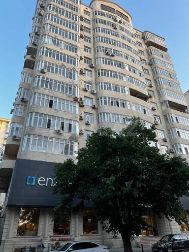 Сдаётся 3-комн. новостройка 150 м², м. 8 ноября, photo 3 from 30