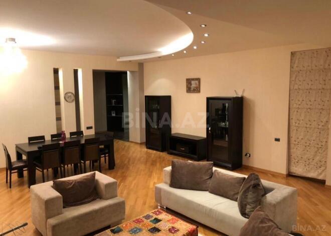 Сдаётся 4-комн. новостройка 200 м², м. 28 мая, photo 1 from 19