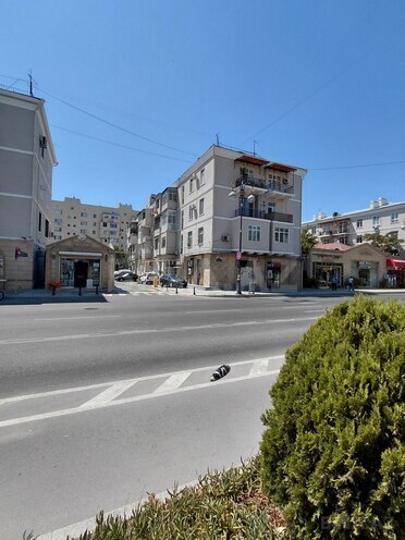 Satılır 3 otaqlı köhnə tikili 75 m², Şah İsmayıl Xətai m., photo 14 from 15