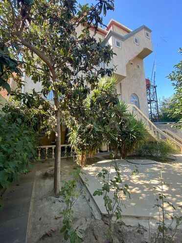Satılır 6 otaqlı həyət evi/bağ evi 550 m², Binəqədi q., photo 1 from 30