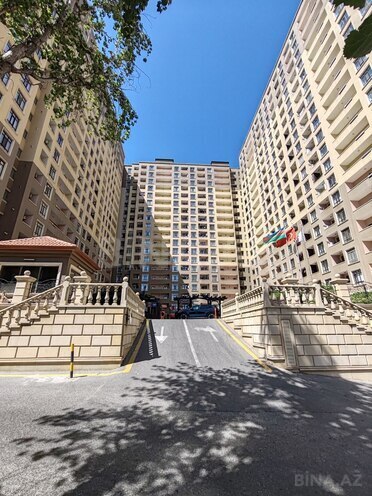 Продаётся 3-комн. новостройка 117 м², м. Иншаатчылар, photo 1 from 10