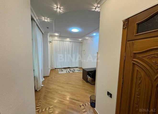 İcarəyə verilir 14 otaqlı həyət evi/bağ evi 900 m², Gənclik m., photo 13 from 24