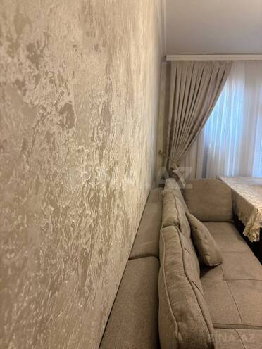Продаётся 3-комн. вторичка 80 м², м. Нефтчиляр, photo 12 from 16