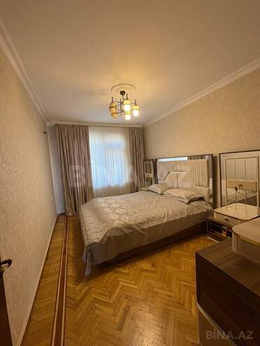 Продаётся 3-комн. вторичка 80 м², м. Нефтчиляр, photo 5 from 16