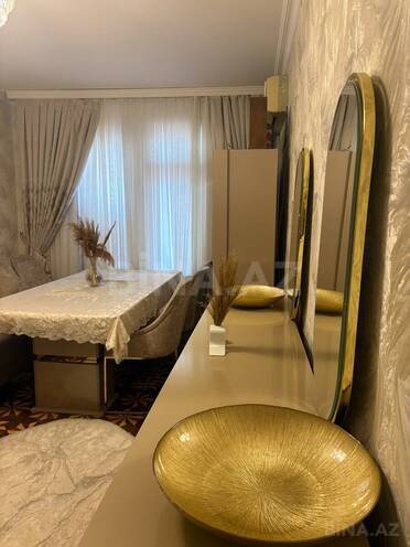 Продаётся 3-комн. вторичка 80 м², м. Нефтчиляр, photo 4 from 16