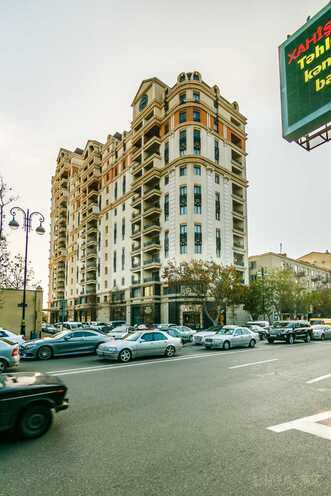 Сдаётся 4-комн. новостройка 240 м², м. Низами, photo 1 from 24