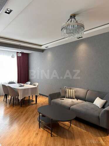 Продаётся 2-комн. новостройка 90 м², м. Кара Караев, photo 4 from 8