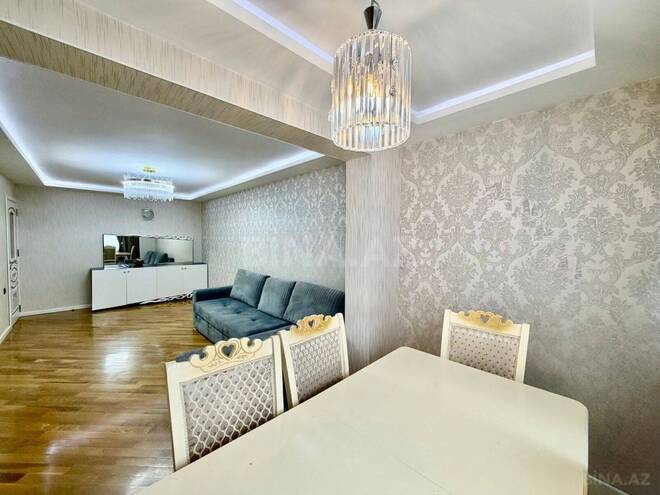 Продаётся 3-комн. вторичка 80 м², м. Нефтчиляр, photo 5 from 18