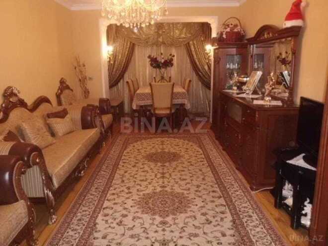 Satılır 3 otaqlı köhnə tikili 85 m², Xalqlar Dostluğu m., photo 1 from 15