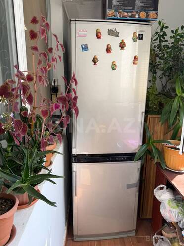 Satılır 3 otaqlı köhnə tikili 95 m², 8 Noyabr m., photo 25 from 29