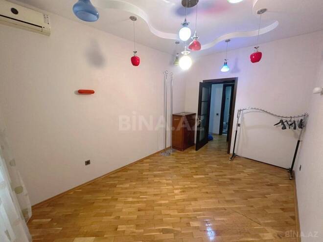 Сдаётся 3-комн. вторичка 140 м², м. Элмляр Академиясы, photo 5 from 12