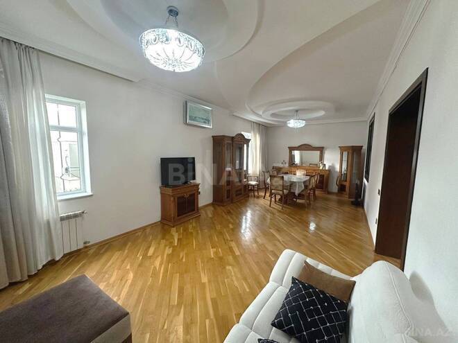 Сдаётся 3-комн. вторичка 140 м², м. Элмляр Академиясы, photo 3 from 12