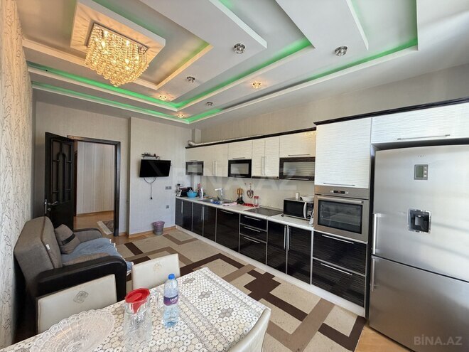Продаётся 4-комн. новостройка 214 м², м. Низами, photo 11 from 18