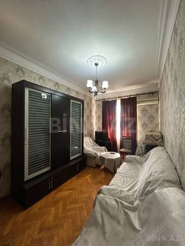 İcarəyə verilir 2 otaqlı köhnə tikili 60 m², 28 May m., photo 1 from 15