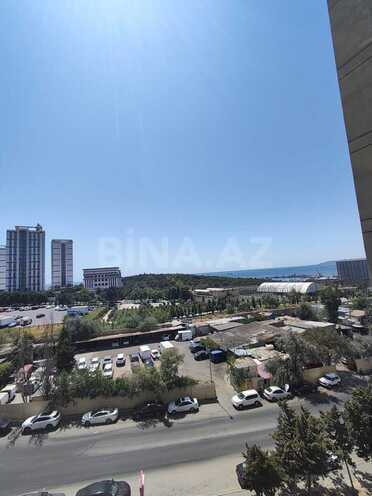 Продаётся 3-комн. новостройка 140 м², Хатаинский р., photo 1 from 14