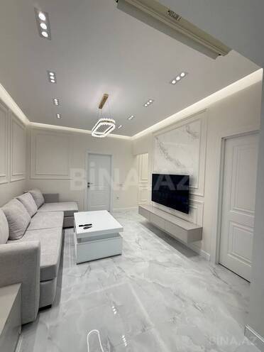 Продаётся 3-комн. вторичка 60 м², м. Гянджлик, photo 1 from 11