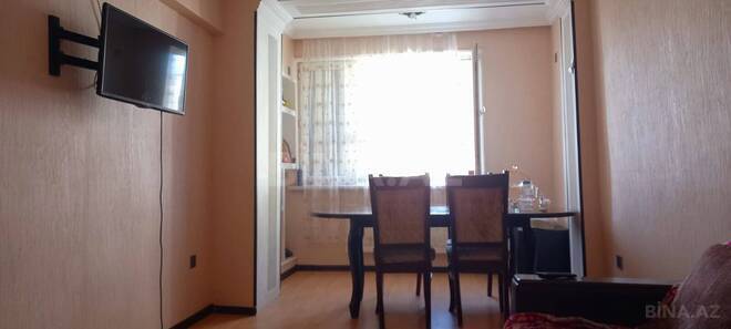 Satılır 2 otaqlı köhnə tikili 60 m², 28 May m., photo 1 from 10