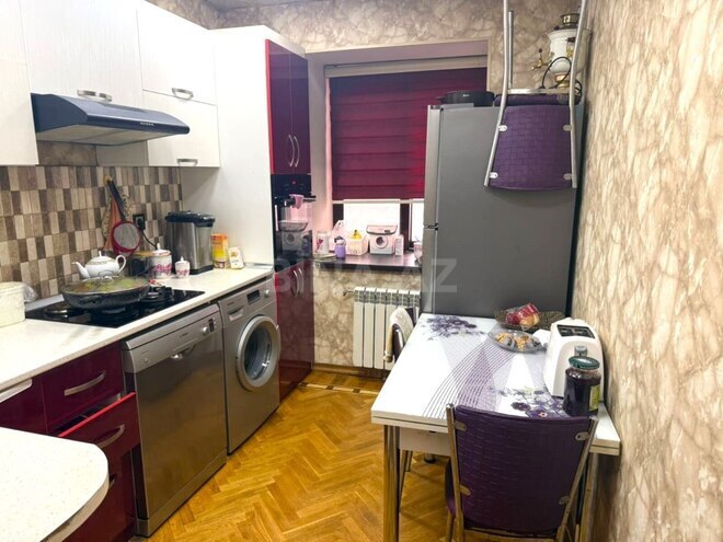 Satılır 3 otaqlı köhnə tikili 80 m², Gənclik m., photo 16 from 22