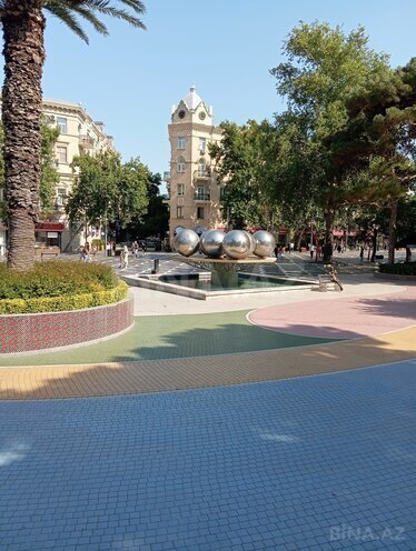 İcarəyə verilir 2 otaqlı köhnə tikili 65 m², Sahil m., photo 1 from 8
