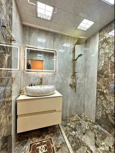 Продаётся 2-комн. вторичка 75 м², м. Азадлыг проспекти, photo 6 from 8