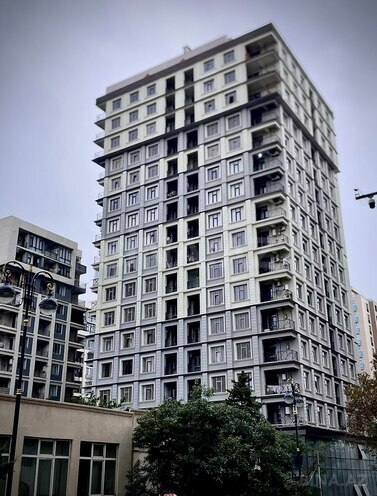 Satılır 3 otaqlı yeni tikili 110 m², 28 May m., photo 1 from 7