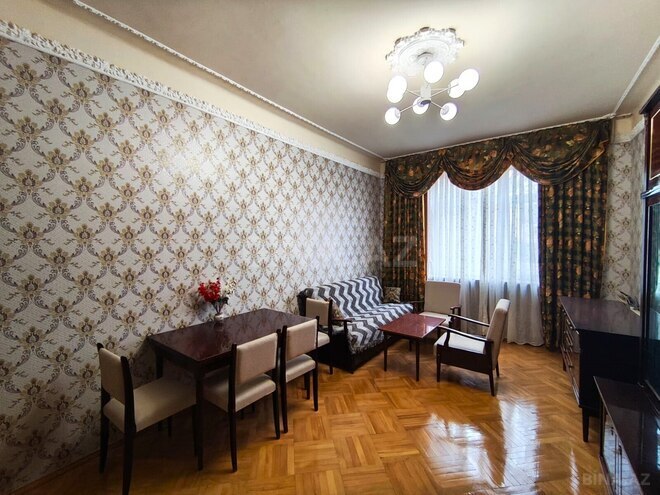 İcarəyə verilir 3 otaqlı köhnə tikili 50 m², Nizami m., photo 1 from 24