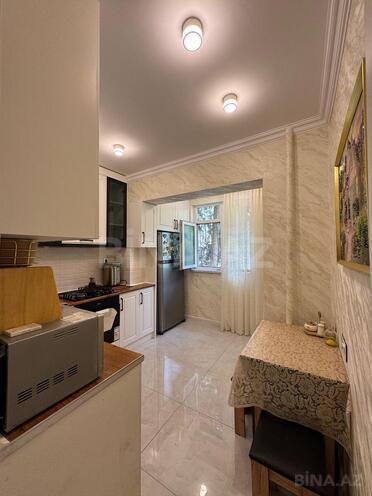 Satılır 3 otaqlı köhnə tikili 85 m², 9-cu mikrorayon q., photo 11 from 17