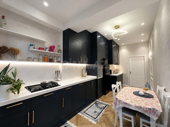 Сдаётся 2-комн. новостройка 100 м², м. Низами, photo 5 from 10