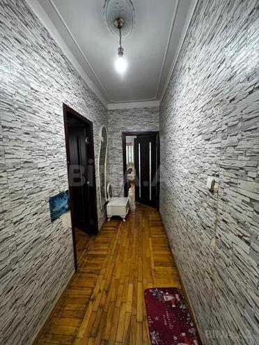 Satılır 2 otaqlı köhnə tikili 65 m², 20 Yanvar m., photo 6 from 17