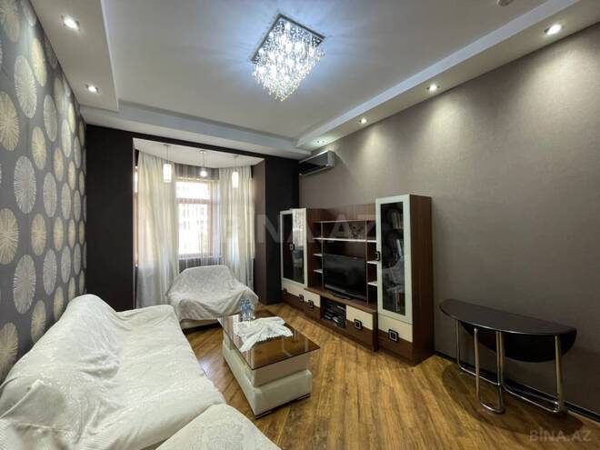 İcarəyə verilir 3 otaqlı köhnə tikili 110 m², Sahil m., photo 1 from 18